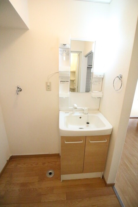 物件内観写真15　(洗面)