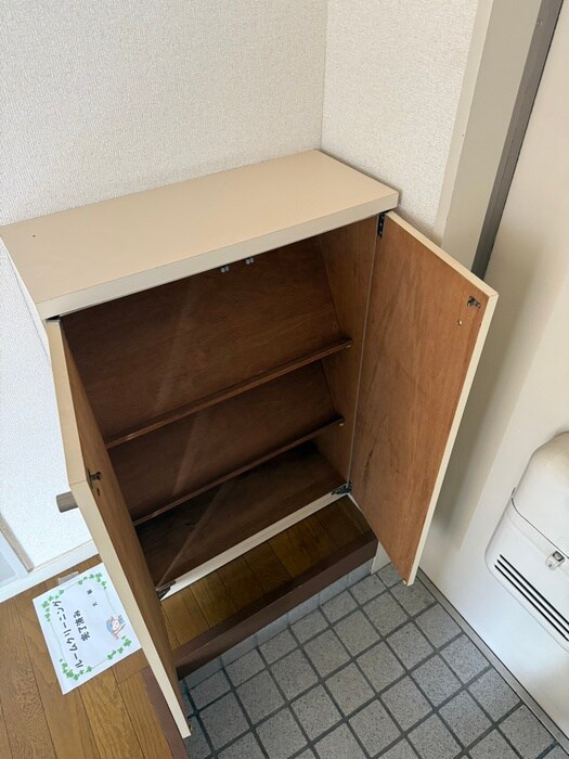 物件内観写真18　(靴箱)