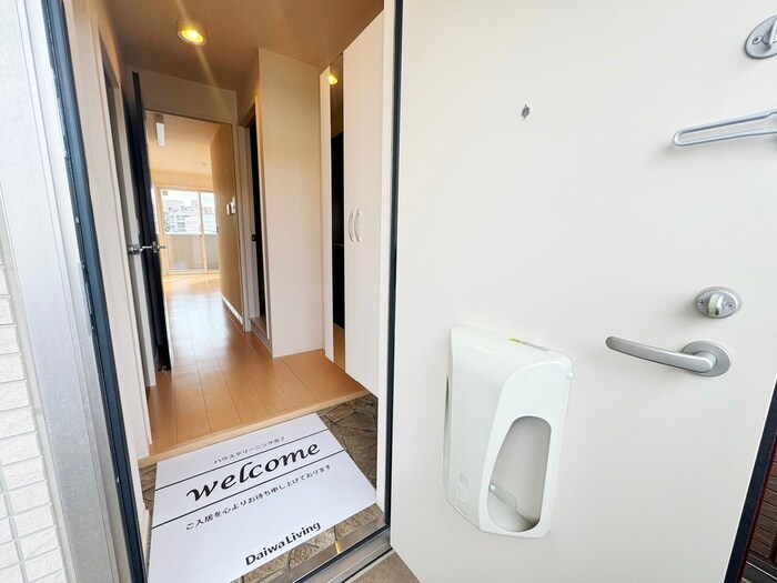 物件内観写真19　(玄関)