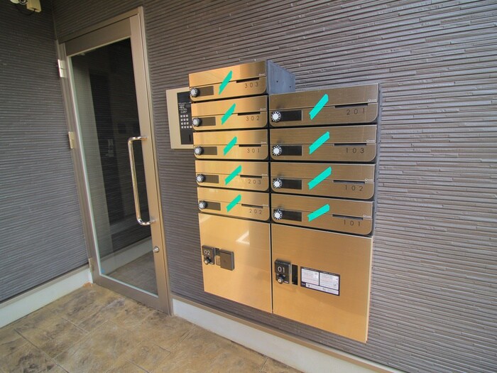 物件外観写真4　(建物設備)