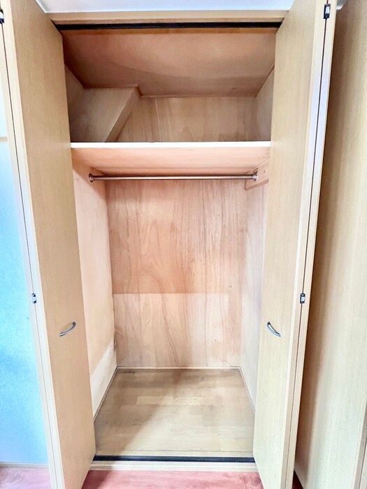 物件内観写真12　(収納)