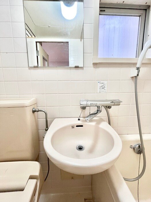 物件内観写真14　(洗面)