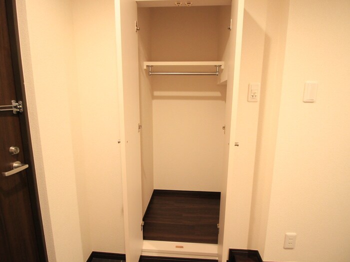 物件内観写真14　(収納)
