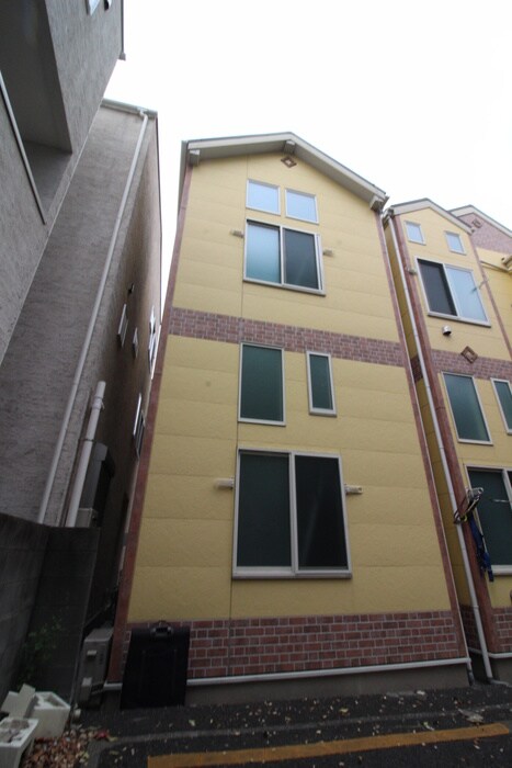 物件外観写真3　(外観写真)