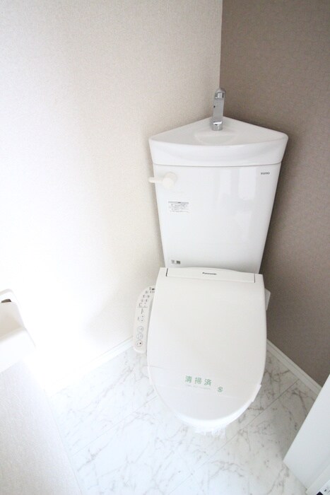 物件内観写真11　(トイレ)