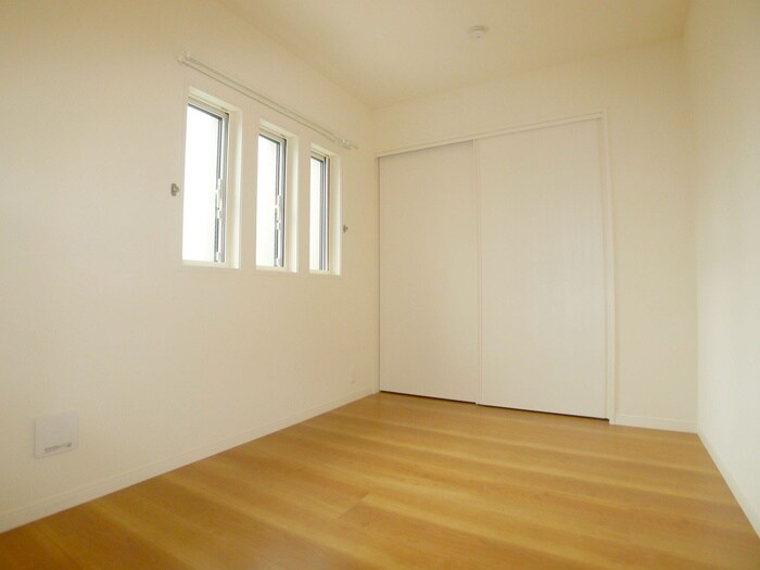 物件内観写真19　(居室)