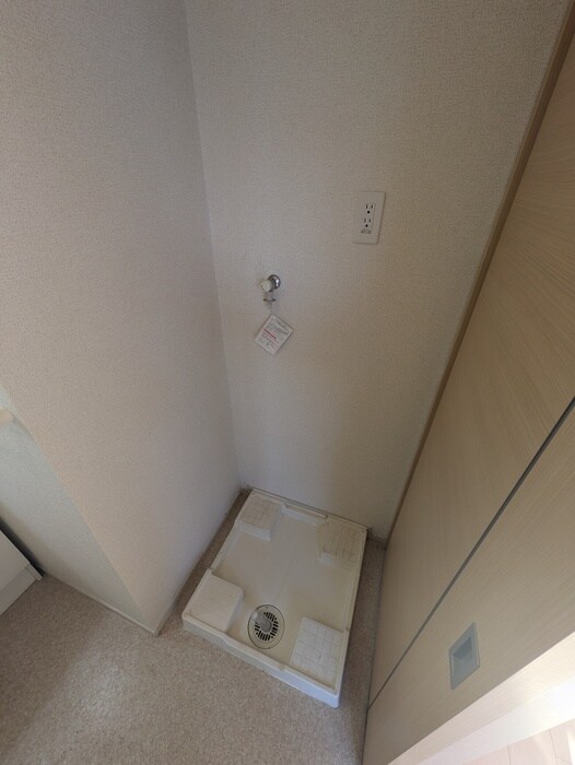 物件内観写真19　(洗濯機置場)