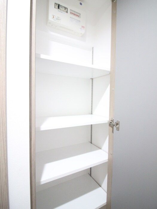 物件内観写真18　(靴箱)