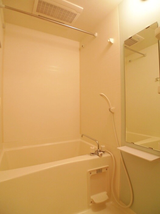 物件内観写真8　(バス／シャワールーム等)