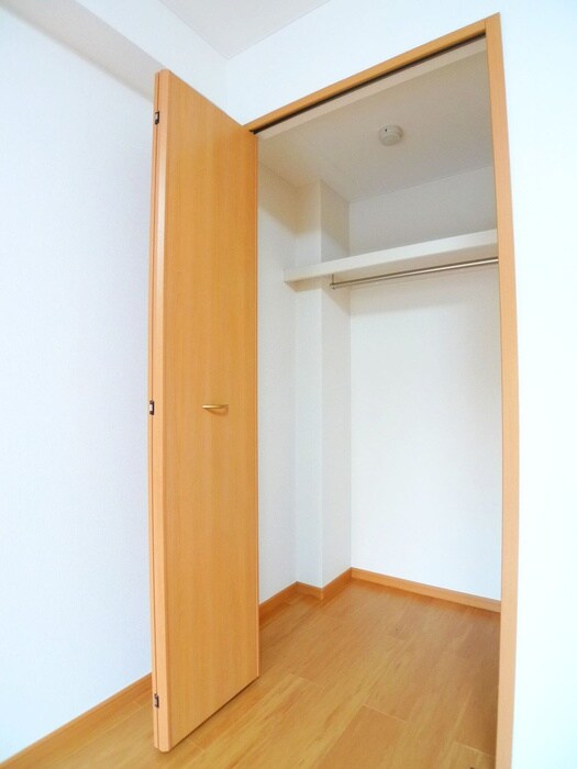 物件内観写真10　(収納)