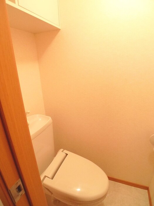 物件内観写真11　(トイレ)