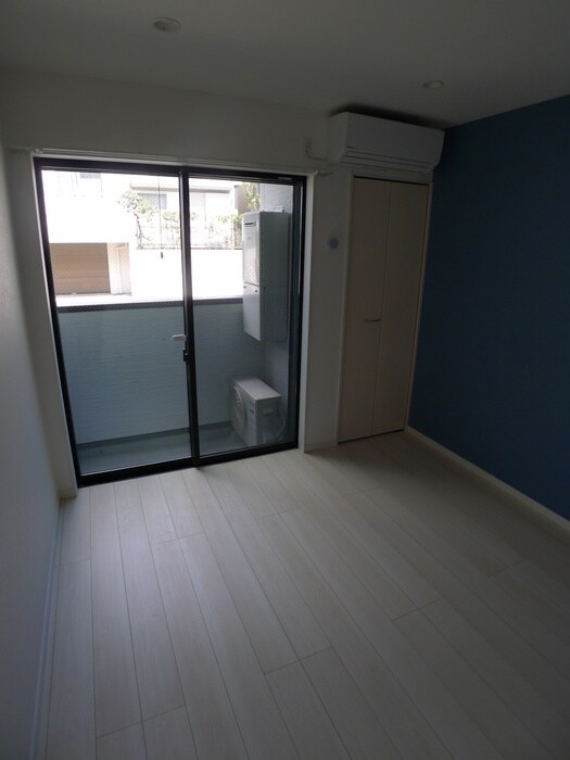 物件内観写真10　(居室)