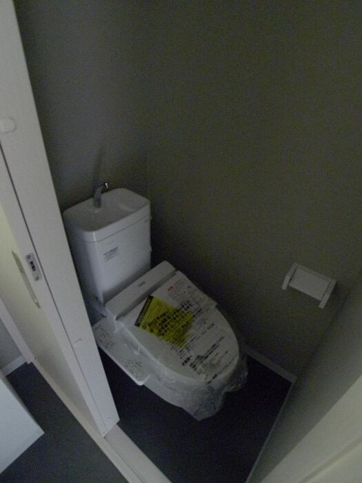 物件内観写真12　(トイレ)