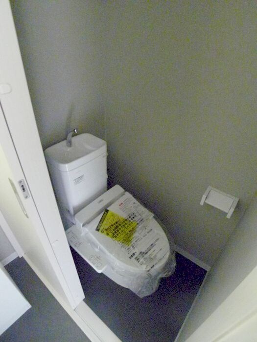 物件内観写真15　(トイレ)