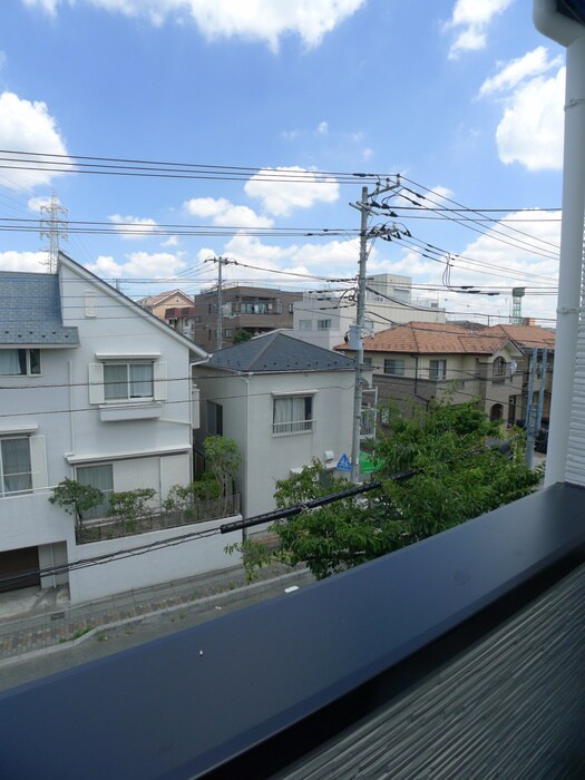 物件内観写真14　(室内からの展望)