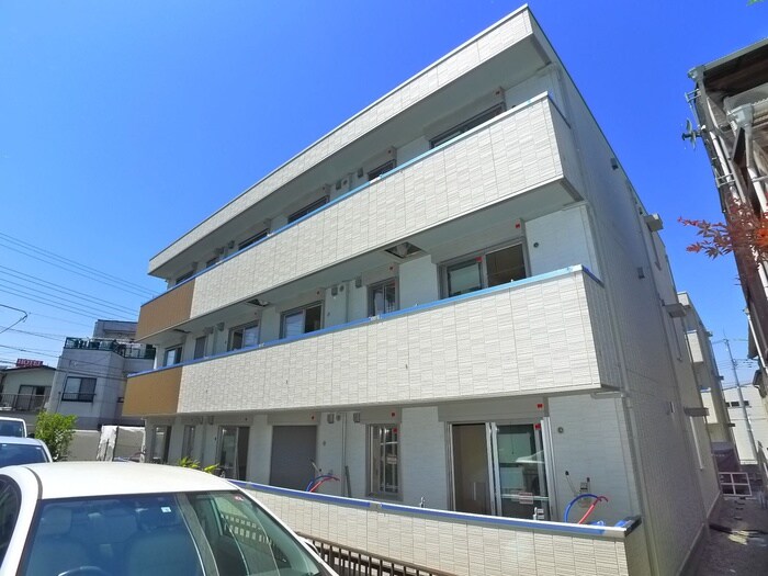 物件外観写真2　(外観写真)