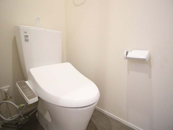 物件内観写真9　(トイレ)