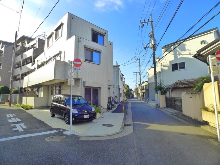 物件外観写真5　(周辺環境)