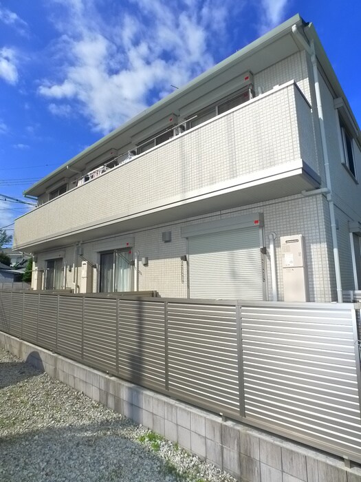 物件外観写真3　(外観写真)