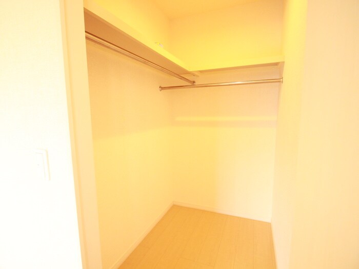 物件内観写真9　(収納)