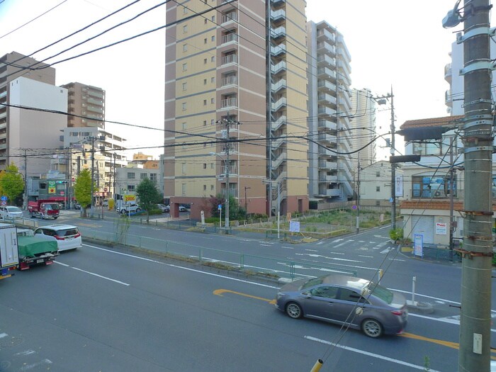 物件内観写真22　(室内からの展望)