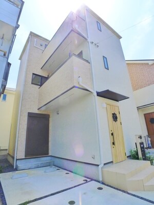 鎌倉３丁目貸家　１号棟外観写真