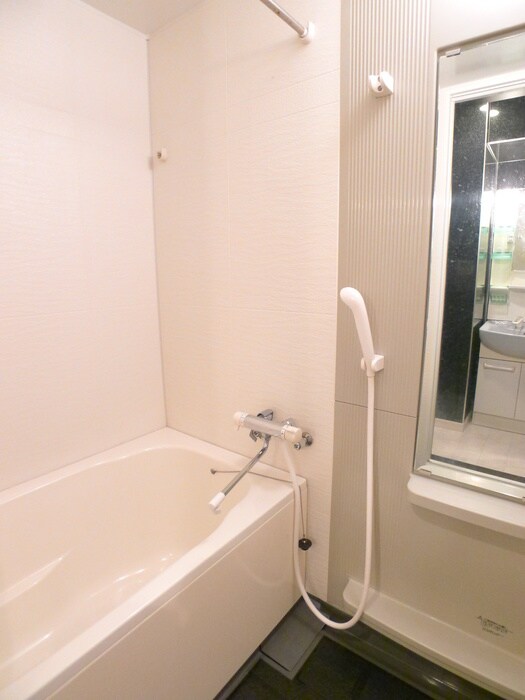物件内観写真11　(バス／シャワールーム等)