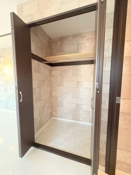 物件内観写真11　(収納)