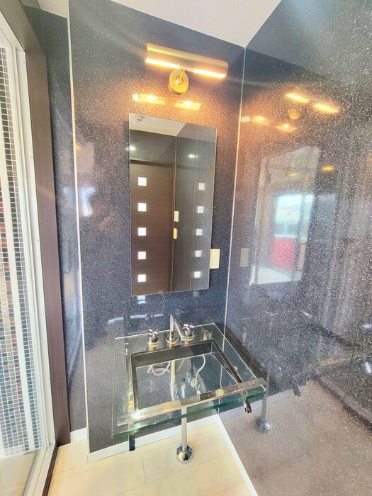 物件内観写真13　(洗面)