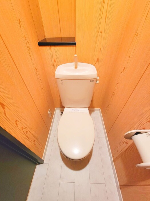 物件内観写真15　(トイレ)
