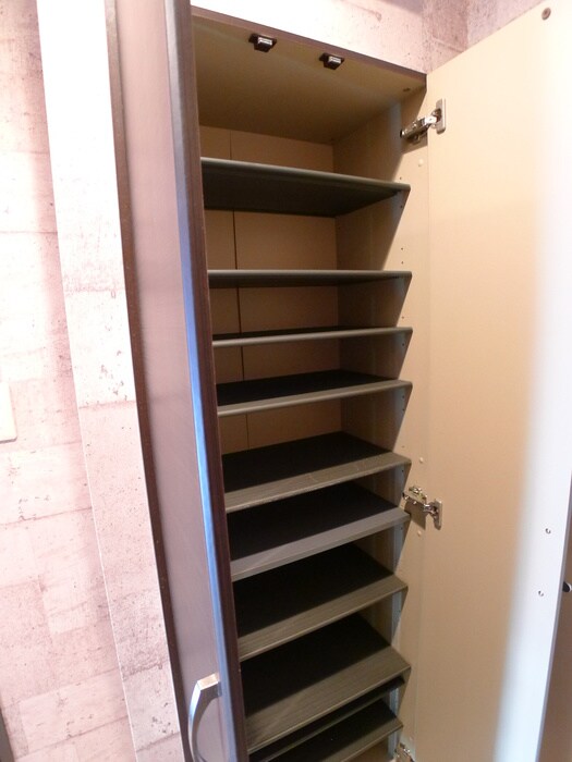 物件内観写真19　(靴箱)