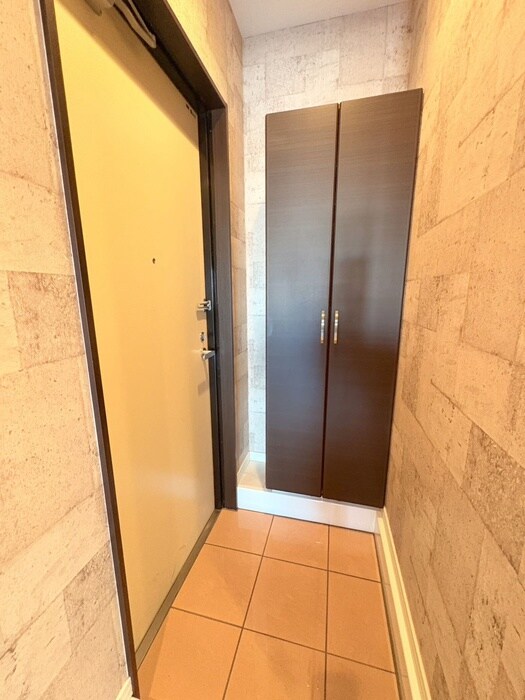 物件内観写真19　(玄関)