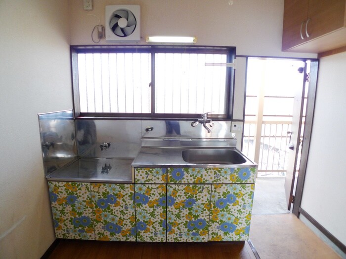 物件内観写真6　(キッチン)