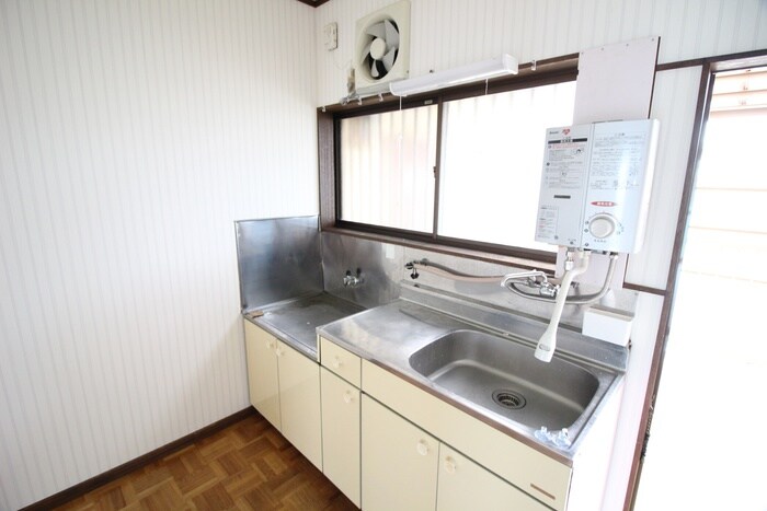 物件内観写真6　(キッチン)