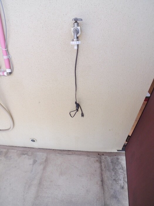 物件内観写真9　(洗濯機置場)