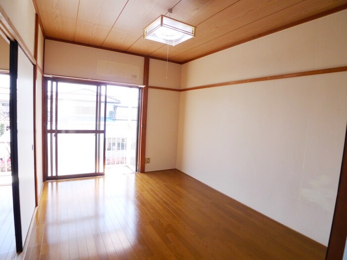 物件内観写真15　(居室)