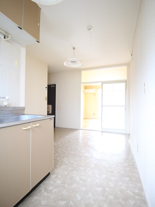 物件内観写真20　(居室)