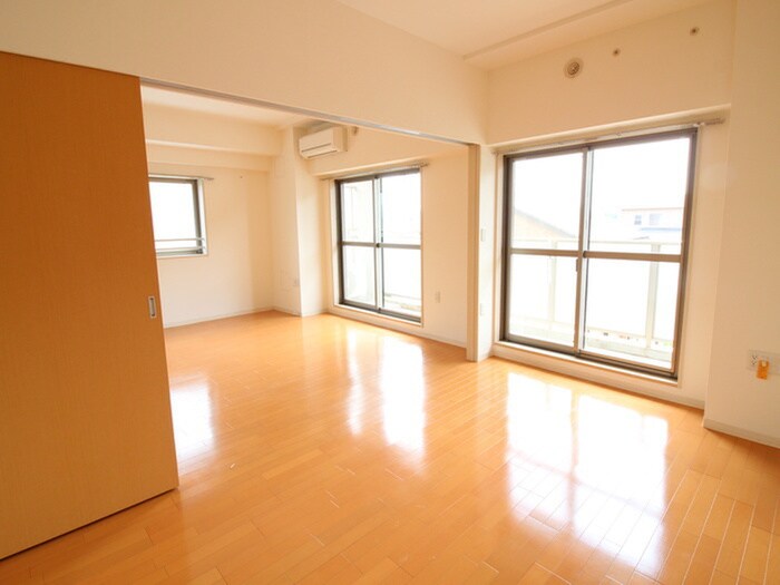 物件内観写真9　(居室)