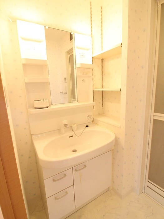 物件内観写真15　(洗面)