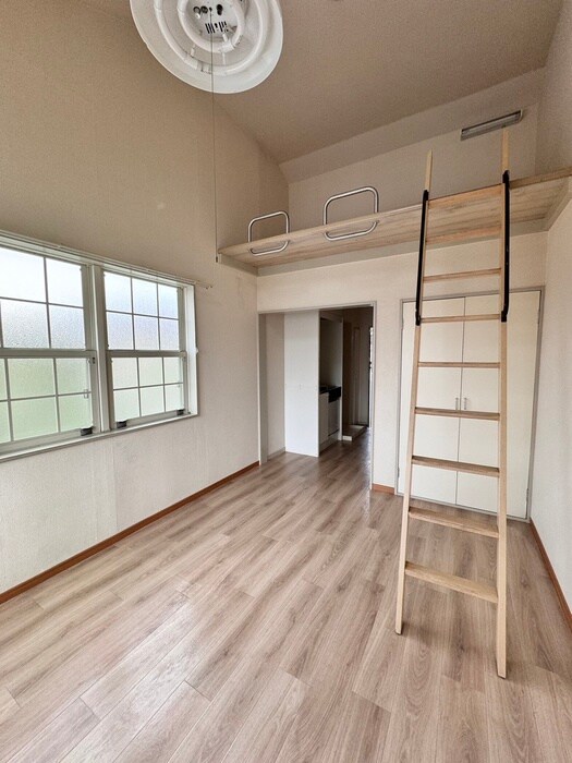 物件内観写真7　(居室)