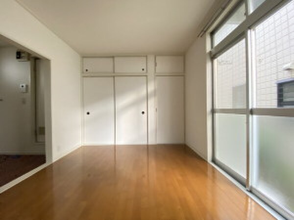 物件内観写真18　(居室)