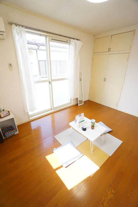 物件内観写真10　(居室)