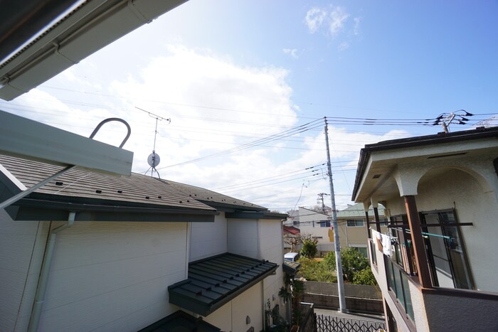 物件内観写真13　(室内からの展望)