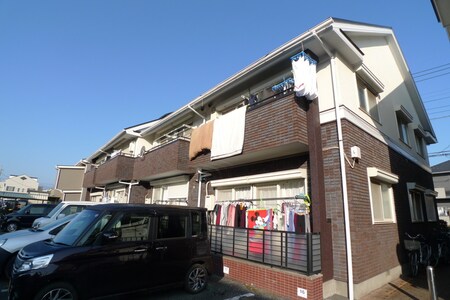 パティオ緑町３号棟外観写真