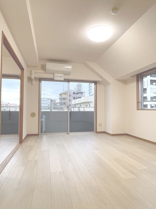 物件内観写真7　(居室)