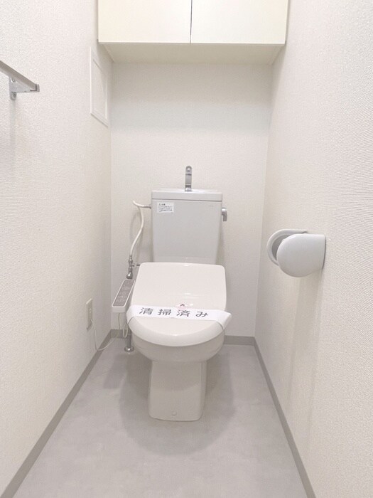 物件内観写真16　(トイレ)