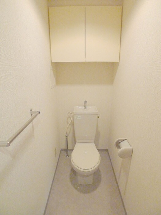 物件内観写真16　(トイレ)