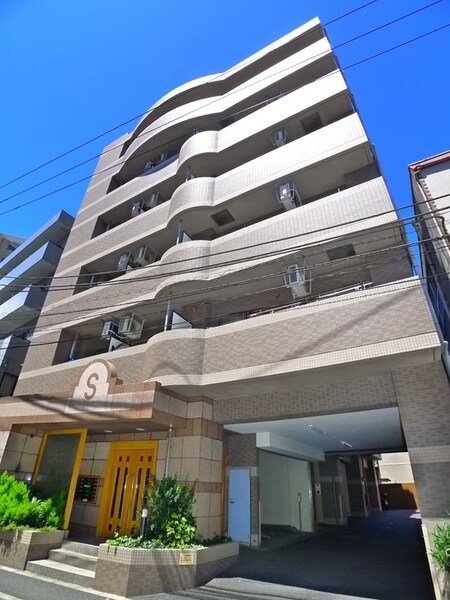 イ－ストパレス外観写真