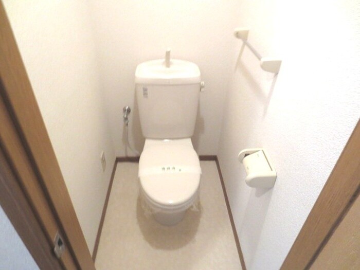 物件内観写真13　(トイレ)