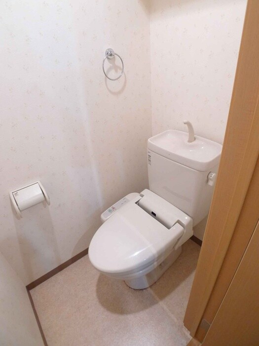 物件内観写真13　(トイレ)